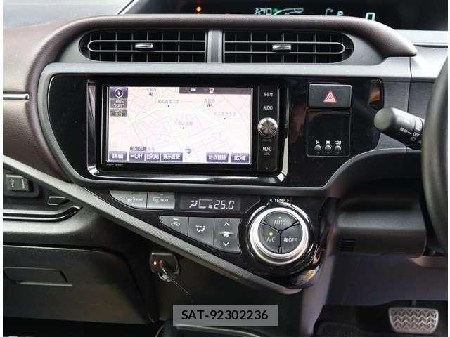 Toyota AQUA 2016-12 8334812-9