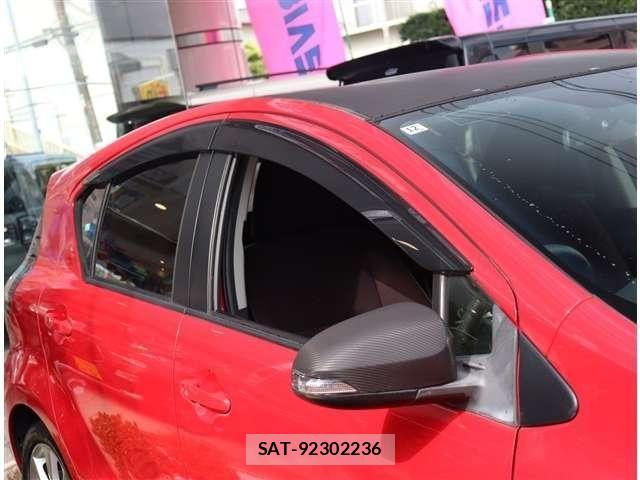Toyota AQUA 2016-12 8334812-23