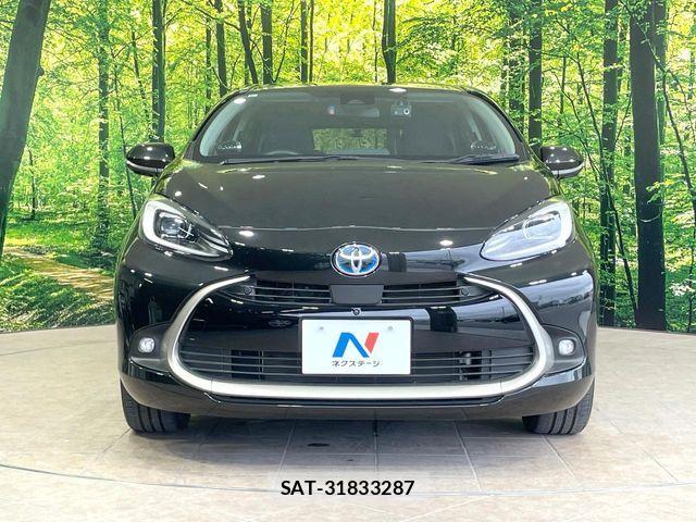 Toyota AQUA 2023-08 8334771-13