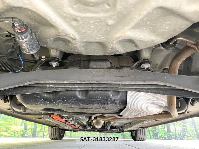 Toyota AQUA 2023-08 8334771-18