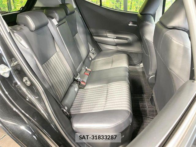 Toyota AQUA 2023-08 8334771-8