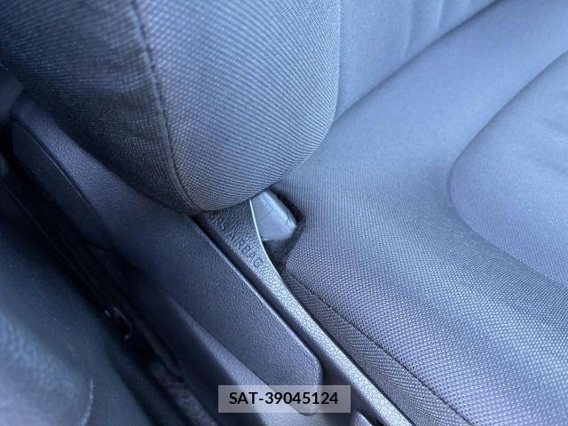 Toyota AQUA 2024-08 8334772-24