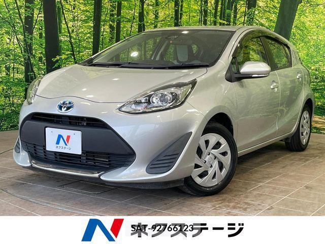 Toyota AQUA 2021-03 8353898-0