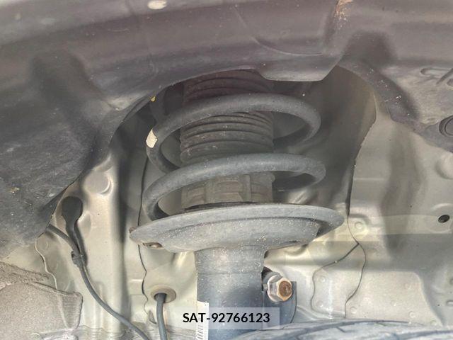 Toyota AQUA 2021-03 8353898-19