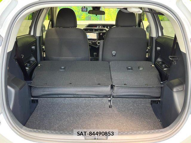 Toyota AQUA 2019-08 8353896-9