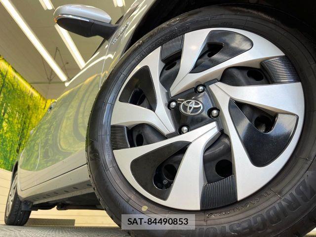 Toyota AQUA 2019-08 8353896-12