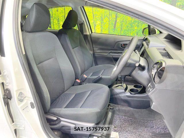 Toyota AQUA 2016-06 8353905-7