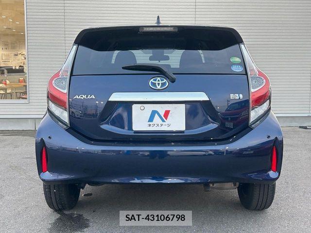 Toyota AQUA 2019-01 8353900-14