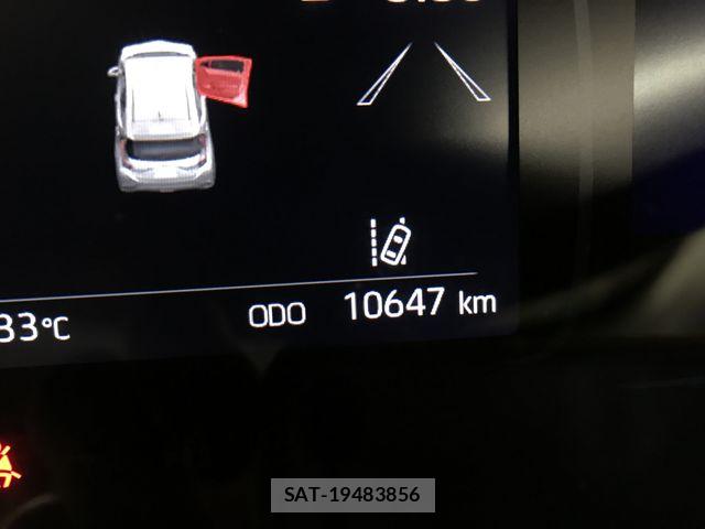 Toyota AQUA 2022-06 8353893-18