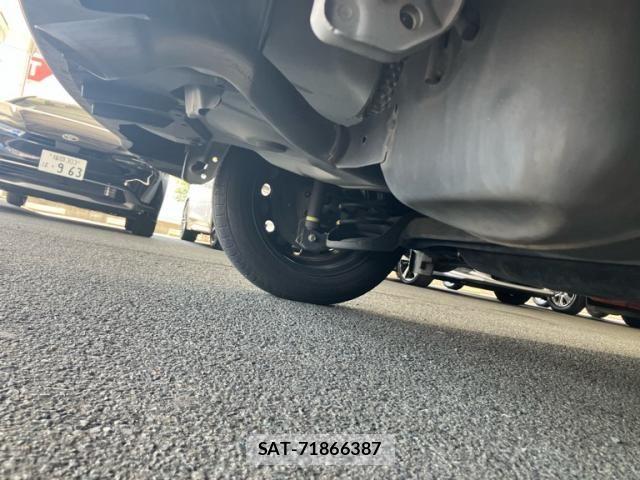 Toyota AQUA 2014-09 8353917-24