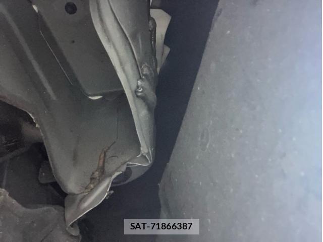 Toyota AQUA 2014-09 8353917-26