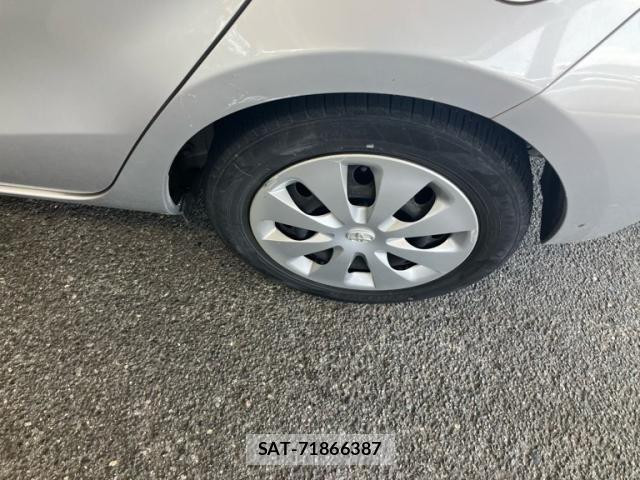 Toyota AQUA 2014-09 8353917-8