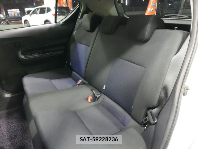 Toyota AQUA 2015-02 8353912-25