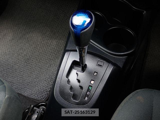 Toyota AQUA 2018-11 8353911-9