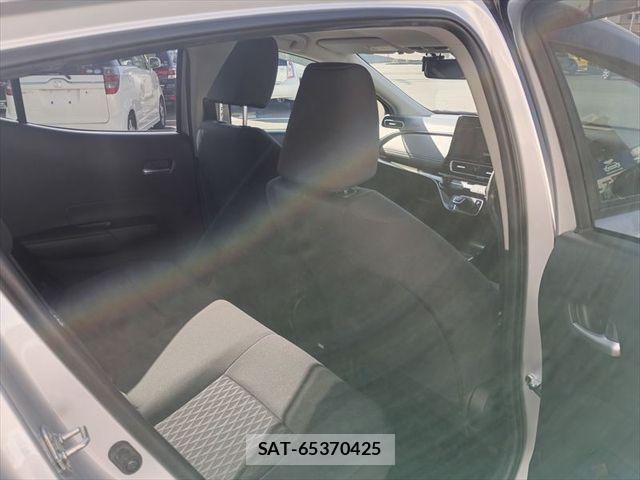 Toyota AQUA 2023-03 8353899-13