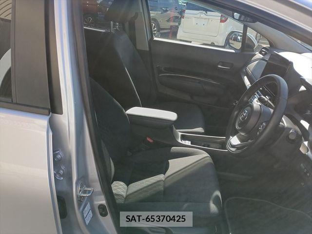 Toyota AQUA 2023-03 8353899-14