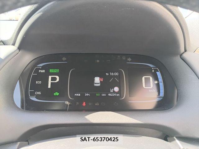 Toyota AQUA 2023-03 8353899-23