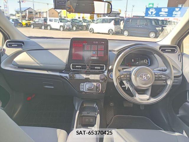 Toyota AQUA 2023-03 8353899-5