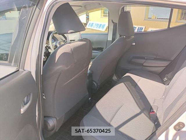 Toyota AQUA 2023-03 8353899-8