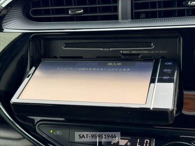 Toyota AQUA 2019-04 8353906-23