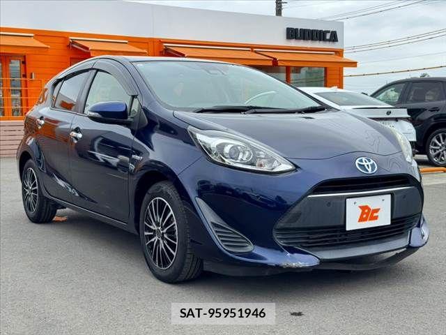 Toyota AQUA 2019-04 8353906-7