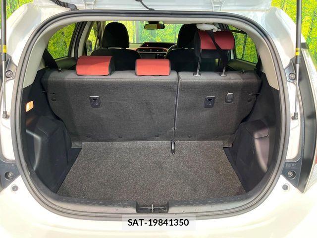 Toyota AQUA 2016-03 8353901-9