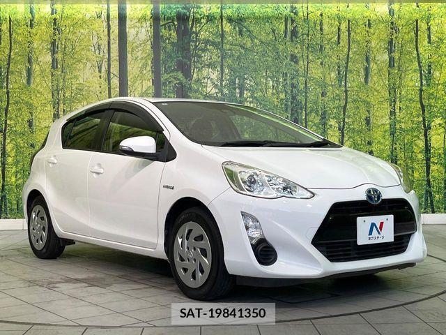 Toyota AQUA 2016-03 8353901-15