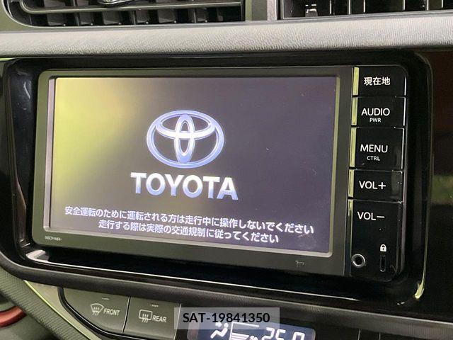 Toyota AQUA 2016-03 8353901-2
