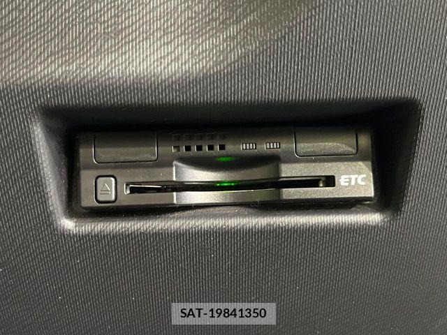 Toyota AQUA 2016-03 8353901-4