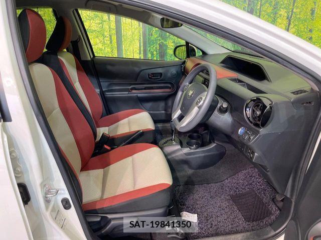 Toyota AQUA 2016-03 8353901-7