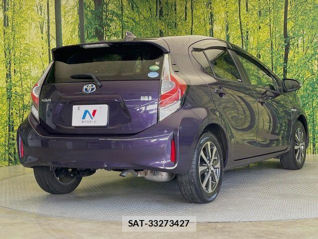 Toyota AQUA 2019-03 8353902-16