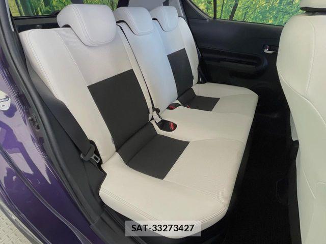 Toyota AQUA 2019-03 8353902-8