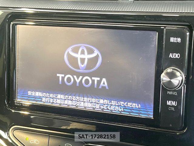 Toyota AQUA 2017-09 8353910-3