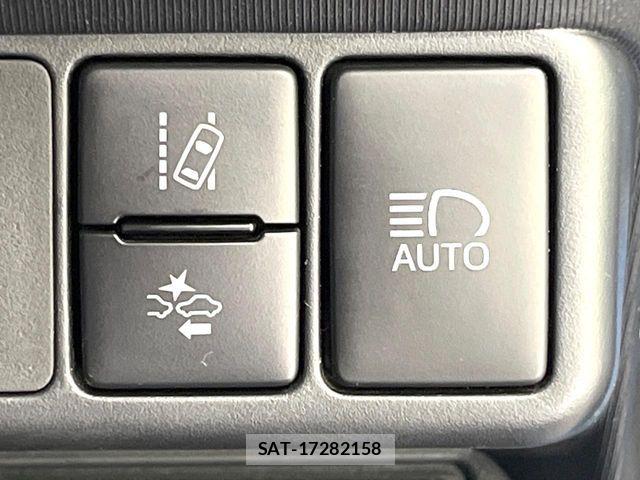 Toyota AQUA 2017-09 8353910-5