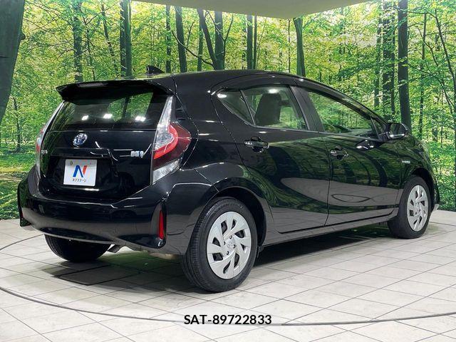 Toyota AQUA 2019-09 8353908-16