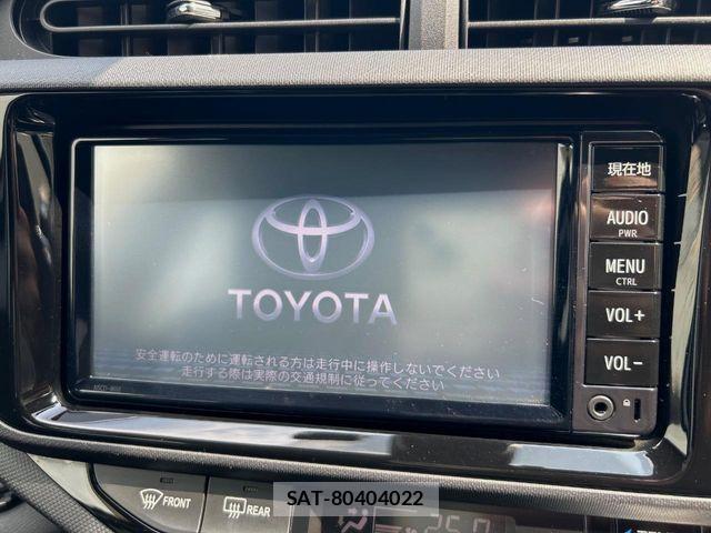 Toyota AQUA 2017-03 8353913-2