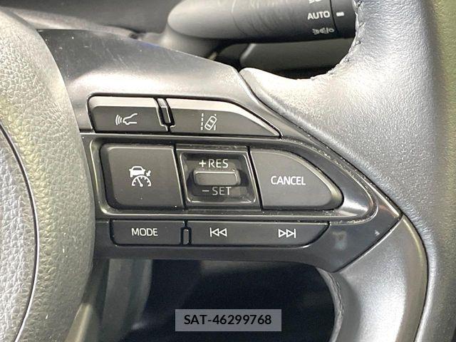 Toyota AQUA 2024-06 8353892-6