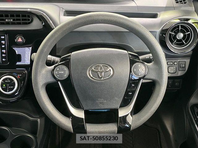 Toyota AQUA 2019-08 8364723-10
