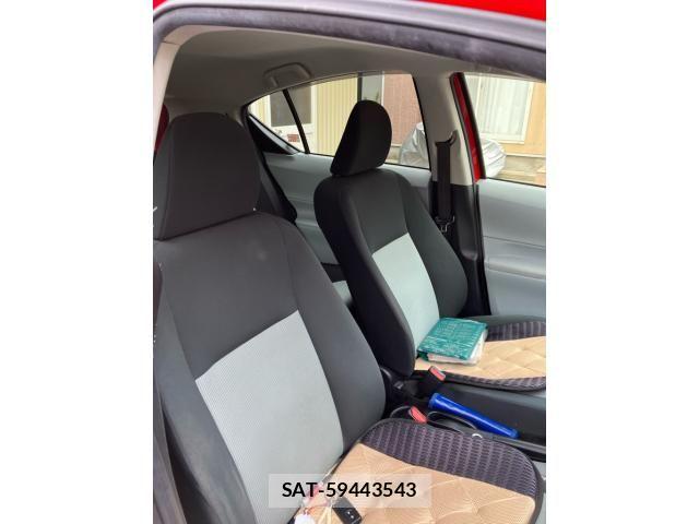 Toyota AQUA 2013-03 8364760-17