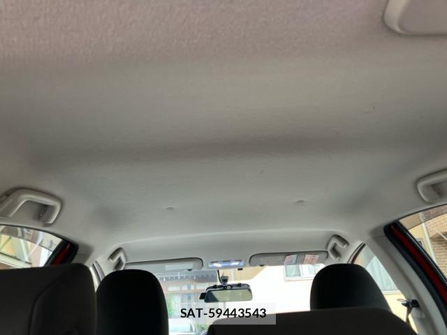 Toyota AQUA 2013-03 8364760-8