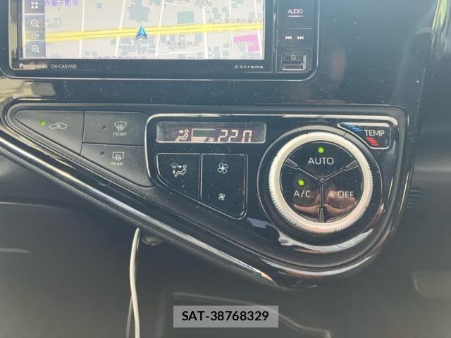 Toyota AQUA 2017-09 8364738-19