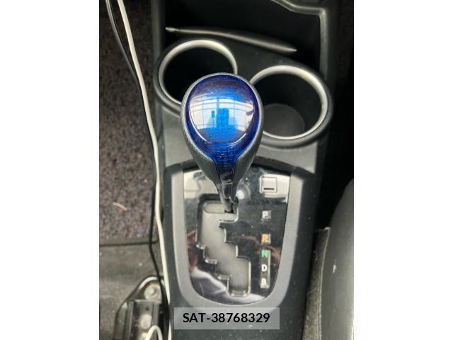Toyota AQUA 2017-09 8364738-20