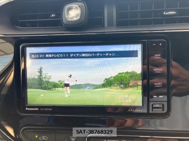 Toyota AQUA 2017-09 8364738-24