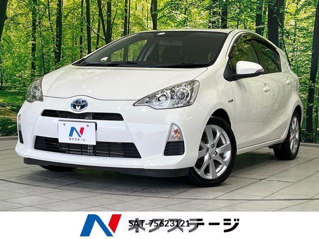 Toyota AQUA 2012-06 8364732-0