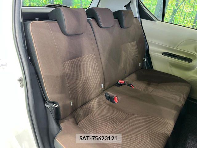 Toyota AQUA 2012-06 8364732-8