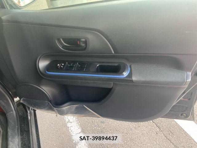 Toyota AQUA 2014-11 8364761-9