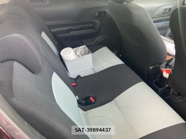 Toyota AQUA 2014-11 8364761-15