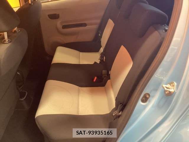Toyota AQUA 2012-11 8364735-18