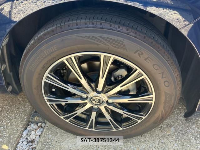 Toyota AQUA 2016-10 8364725-9