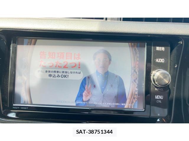 Toyota AQUA 2016-10 8364725-23